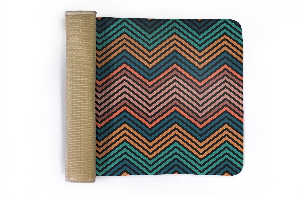 Kleed Zigzag met gekleurde strepen