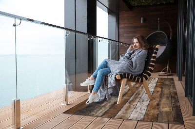 Tuinkleed Donkere planken