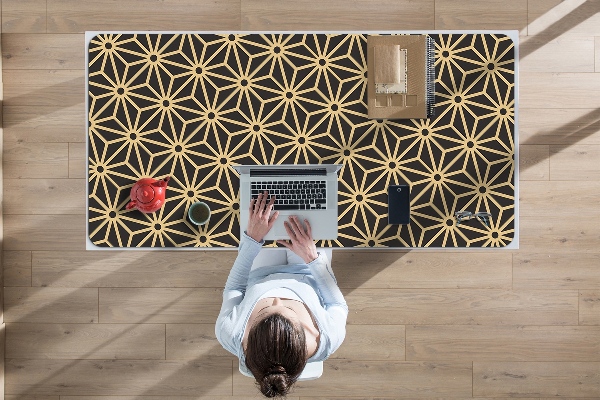 Bureau mat Kubussen en stippen
