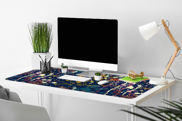 Bureau mat Waterverfvlekken