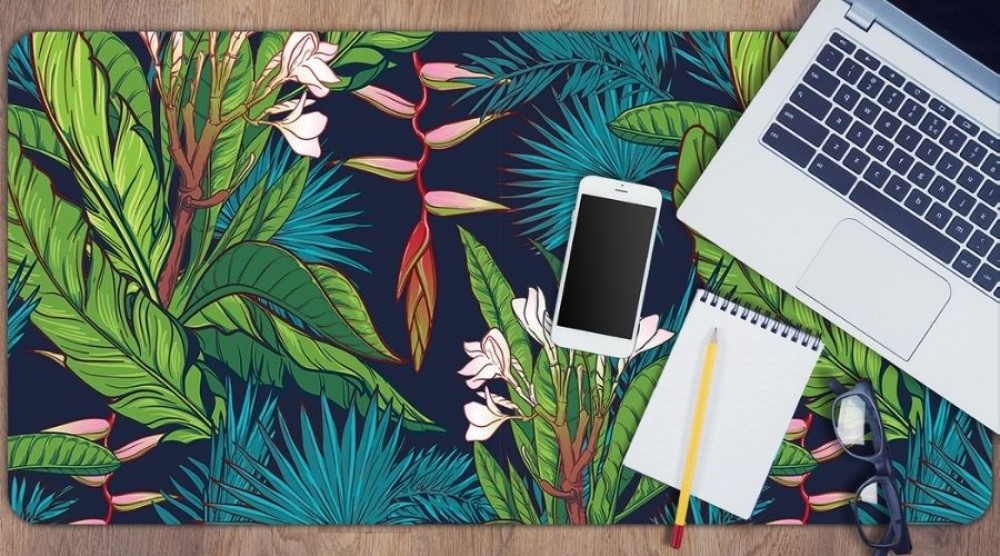 Een beschermmat voor op het bureau, of hoe je je werkplek verzorgt